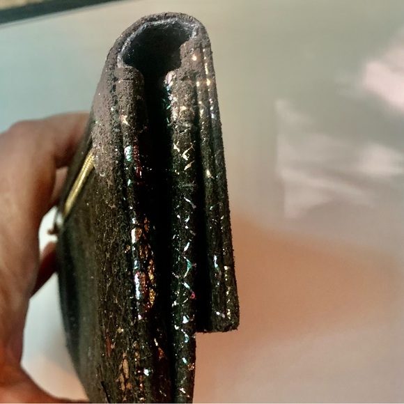 COOL COLORS SKIN WALLET.  7.5” long x 3.5” .75” deep.  RFID lined. - Picture 11 of 11